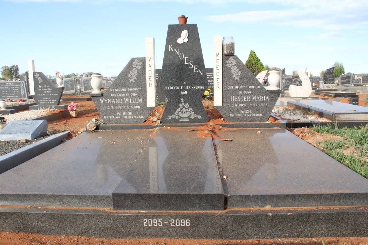 KNOESEN Wynand Willem 1926-1991 &amp; Hester Maria 1926-1995