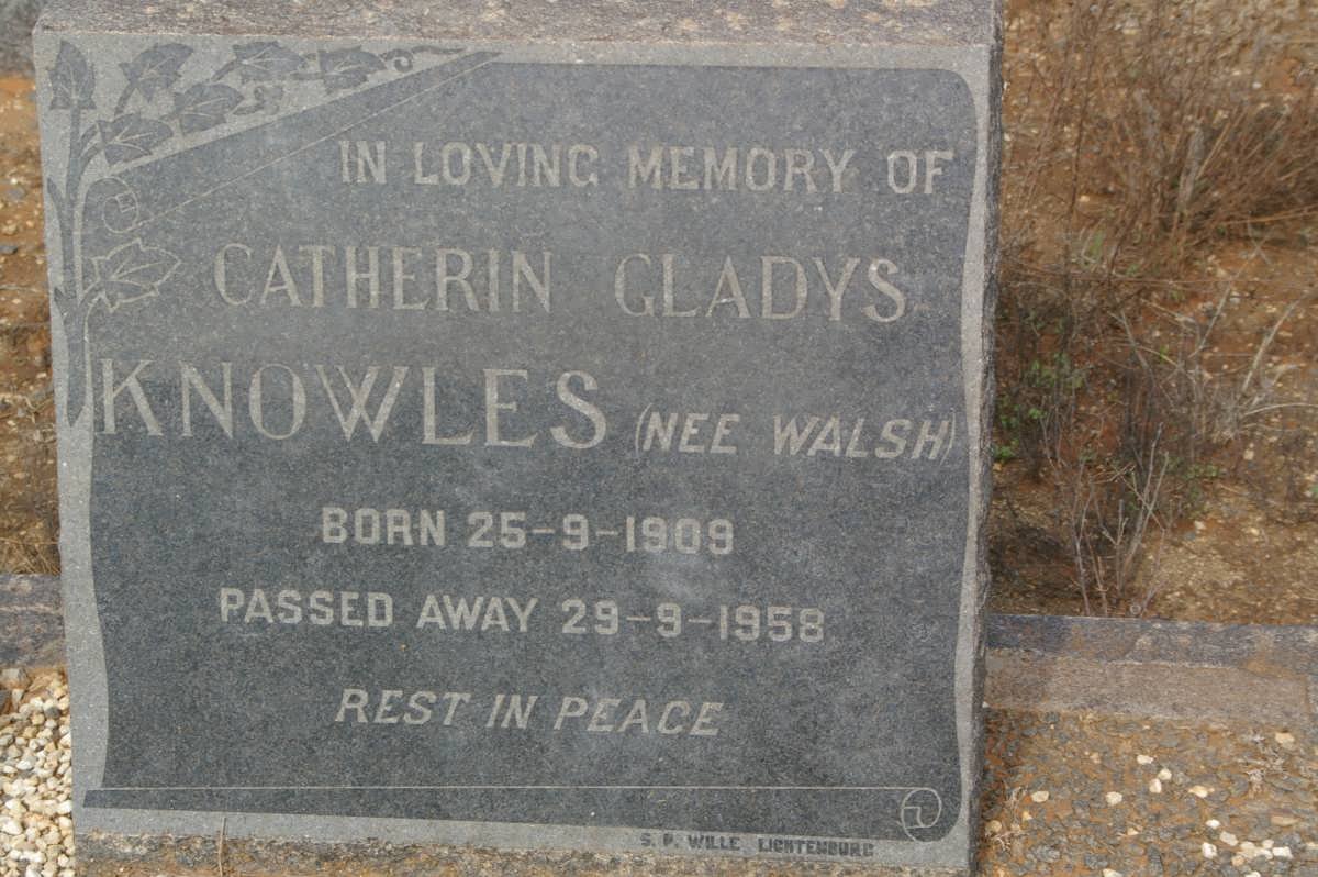 KNOWLES Catherin Gladys nee WALSH 1909-1958