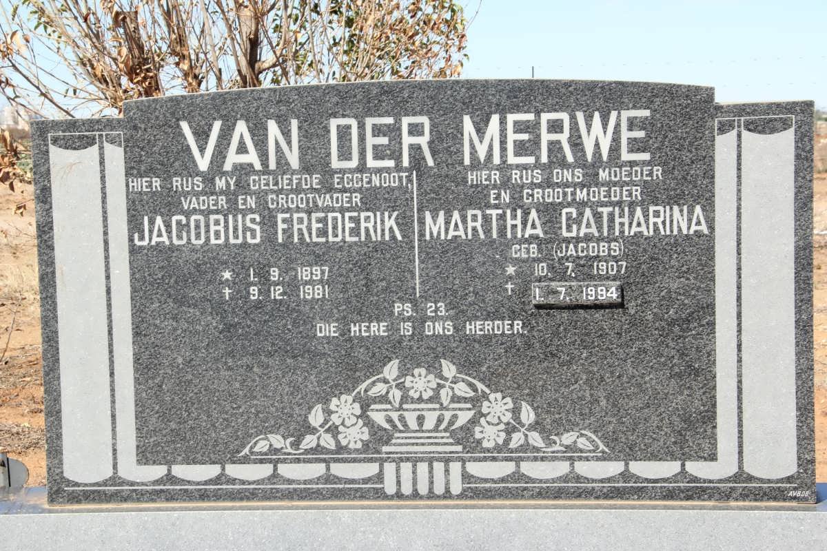 MERWE Jacobus Frederik, van der 1897-1981 &amp; Martha Catharina JACOBS 1907-1994