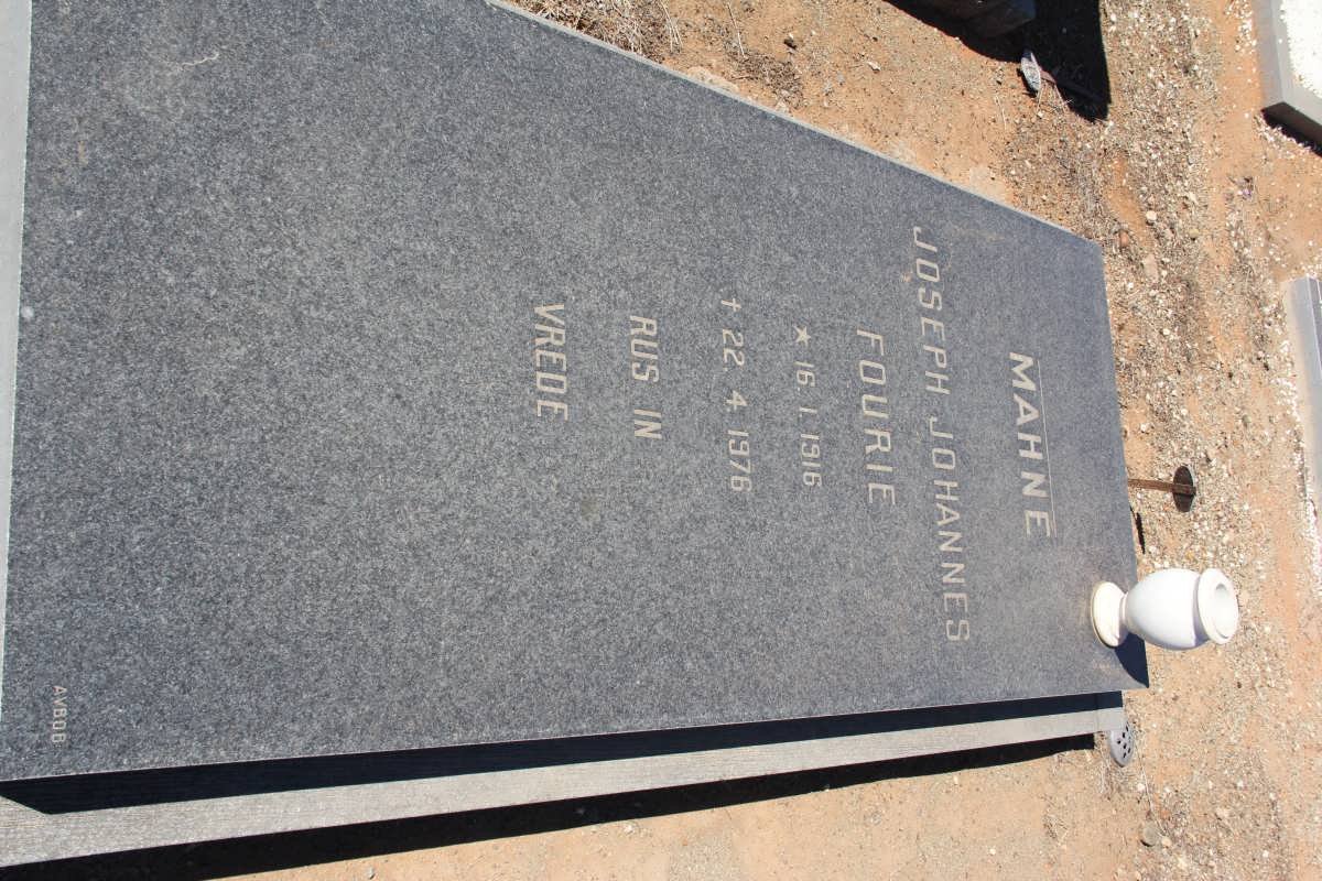 MAHNE Joseph Johannes Fourie 1916-1976