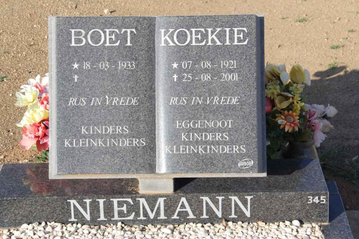 NIEMANN Boet 1933- &amp; Koekie 1921-2001