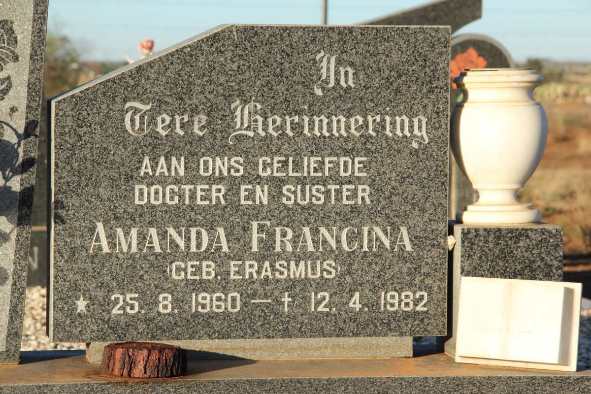 REYNECKE Amanda Francina nee ERASMUS 1960-1982