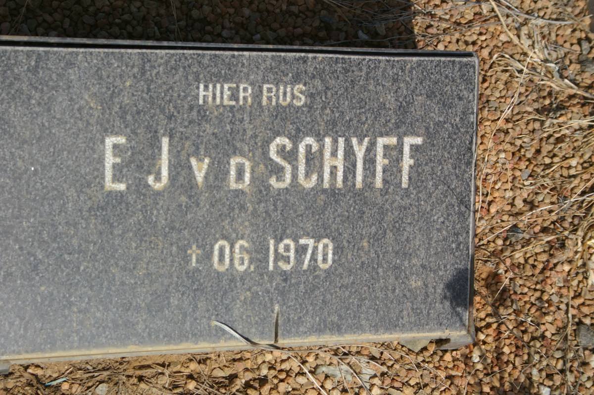 SCHYFF E.J., v.d. -1970