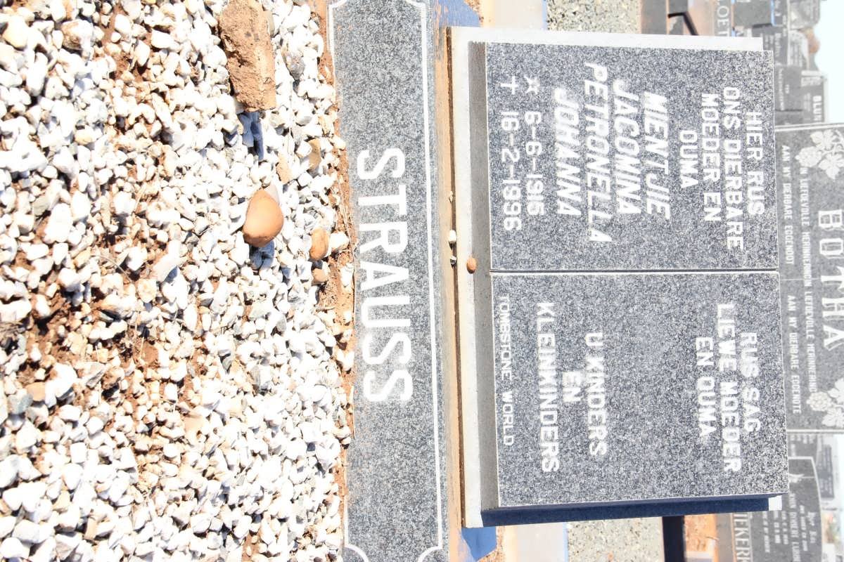 STRAUSS Mientjie Jacomina Petronella Johanna 1915-1996