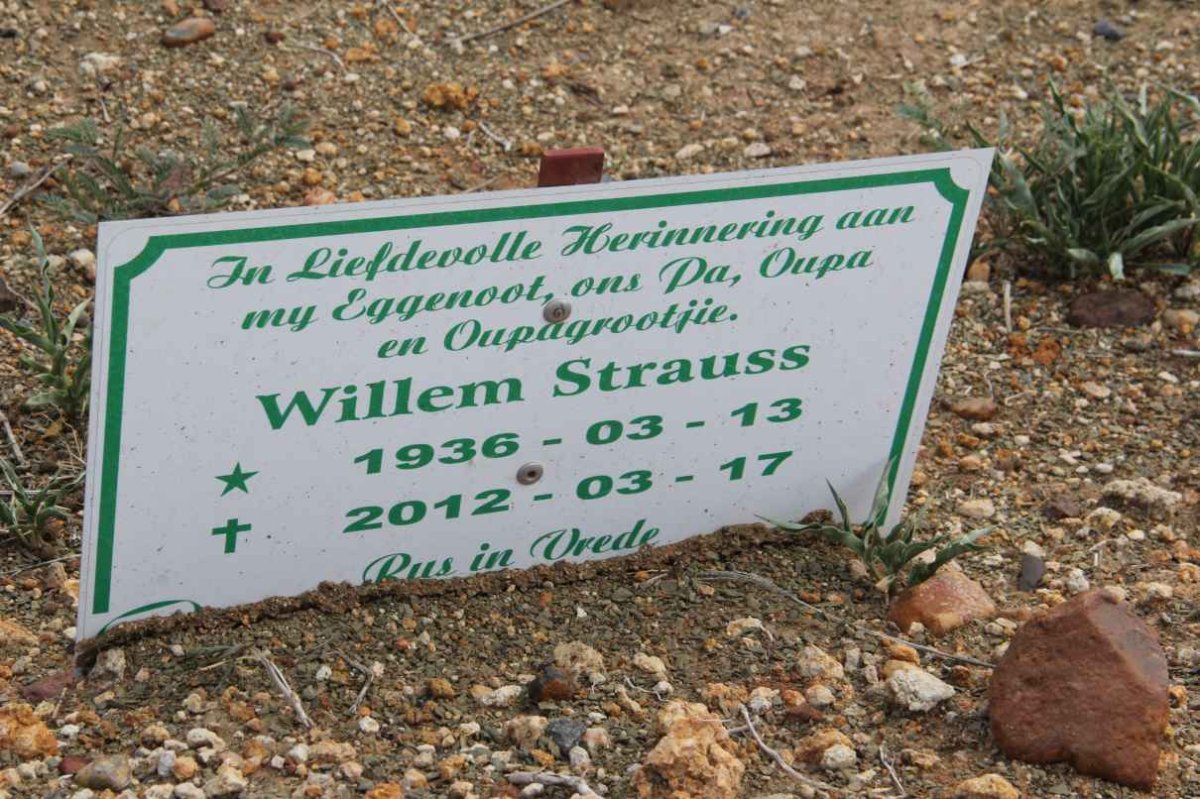 STRAUSS Willem 1936-2012