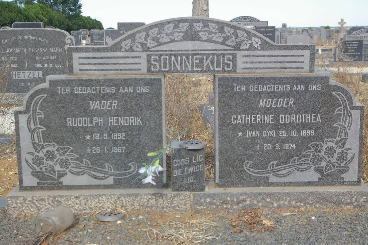 SONNEKUS Rudolph Hendrik 1892-1967 &amp; Catherine Dorothea van DYK 1899-1974
