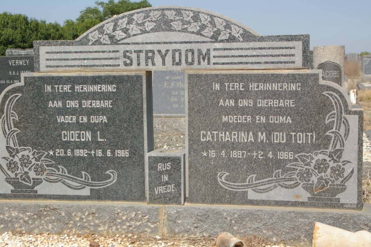 STRYDOM Gideon L. 1892-1965 &amp; Catharina M. DU TOIT 1887-1966
