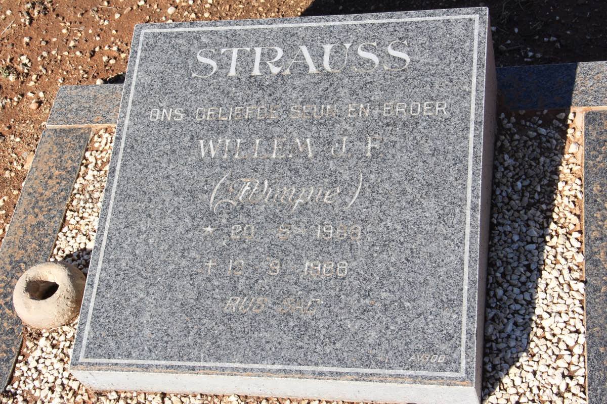 STRAUSS Willem J.F. 1969-1988