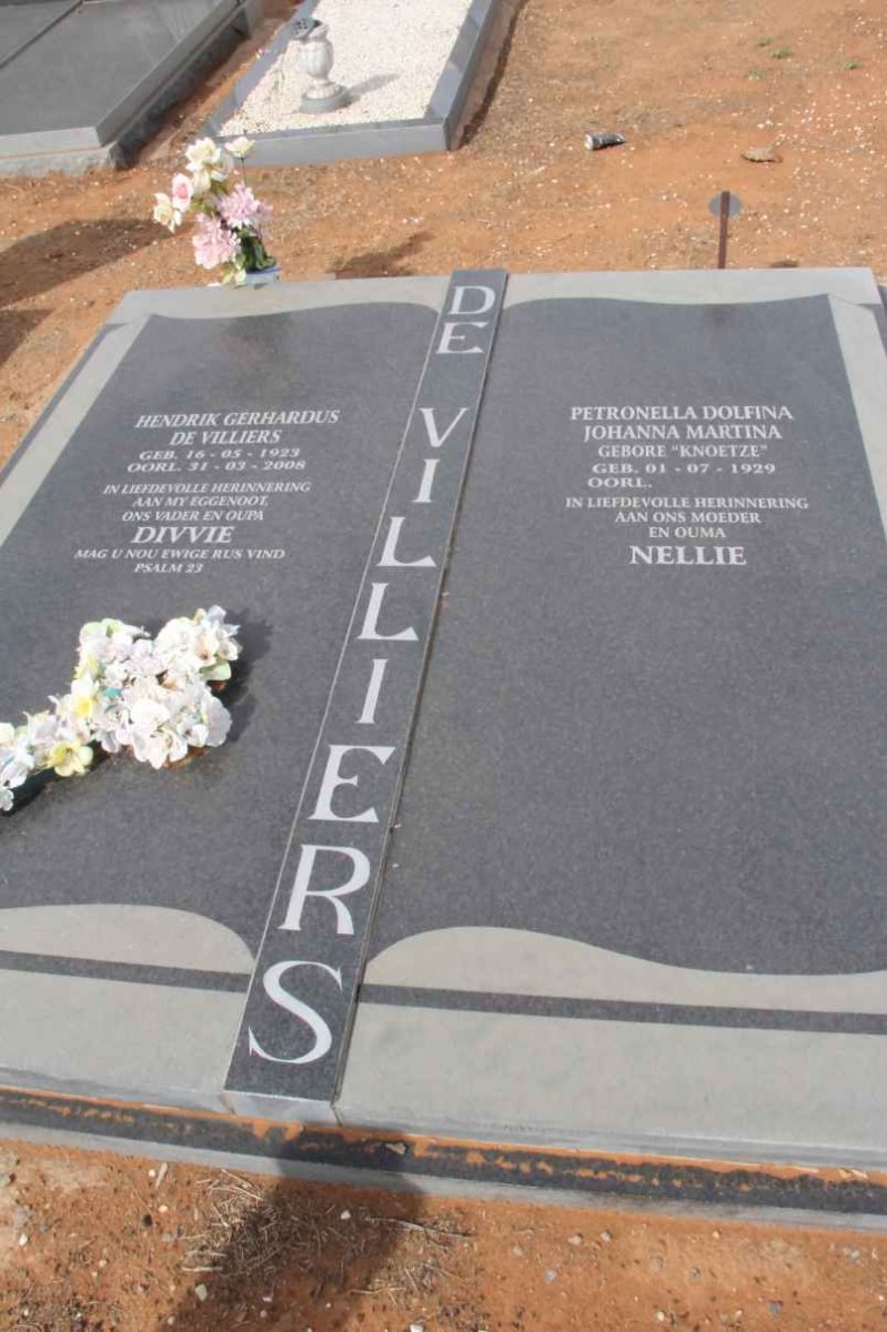 VILLIERS Hendrik Gerhardus, de 1923-2008 &amp; Petronella Dolfina Johanna Martina KNOETZE 1929-