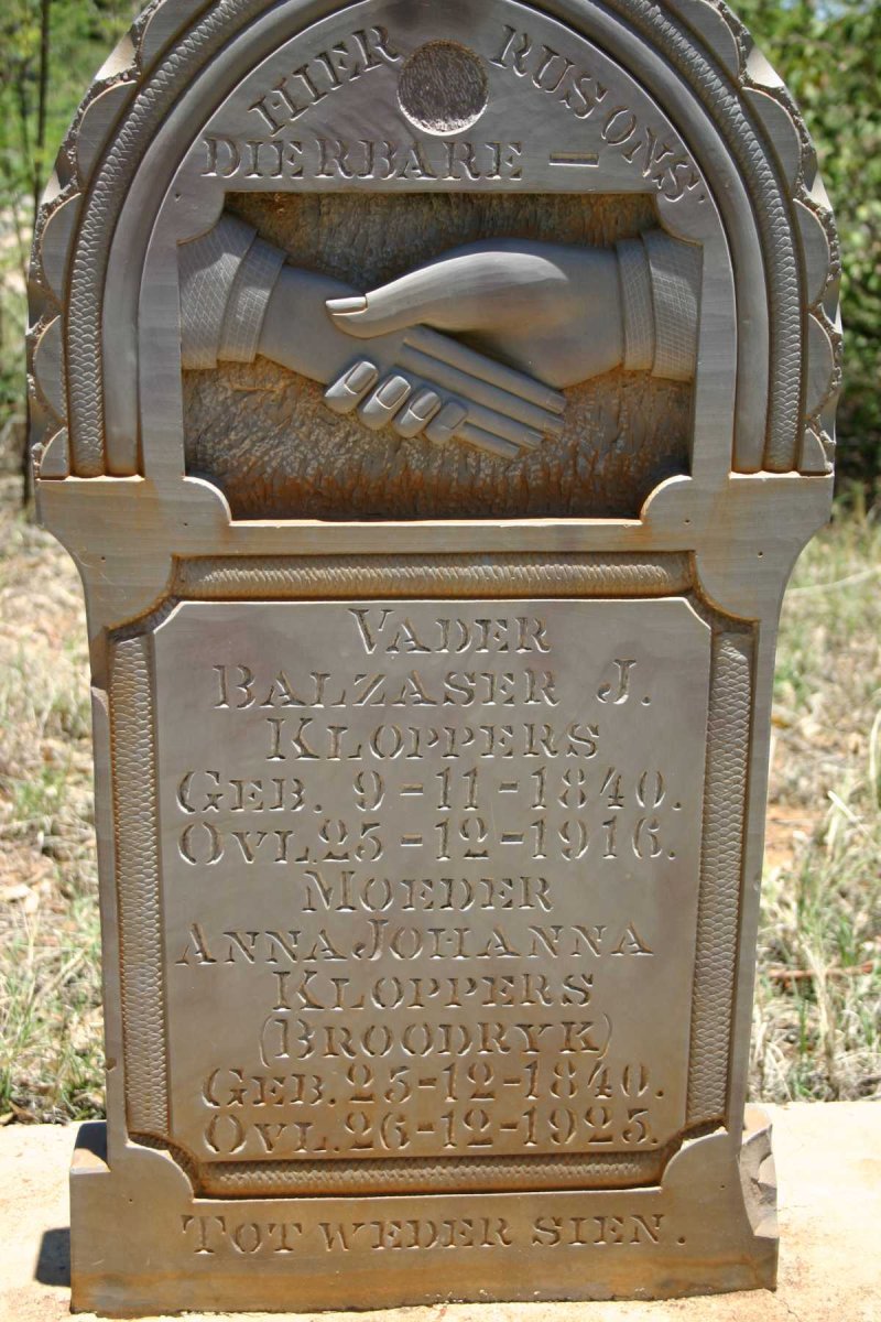 KLOPPERS Balzaser J. 1840-1916 &amp; Anna Johanna BROODRYK 1840-1925