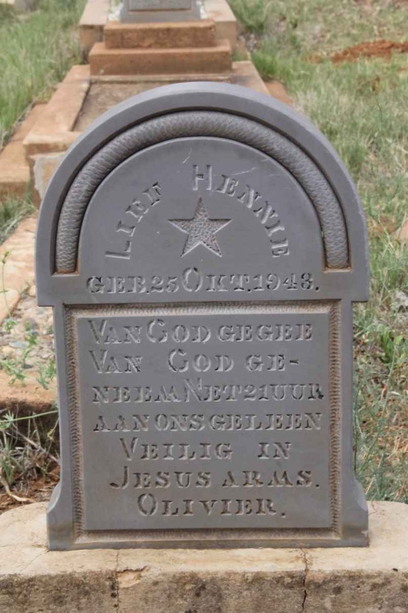 OLIVIER Hennie 1943-