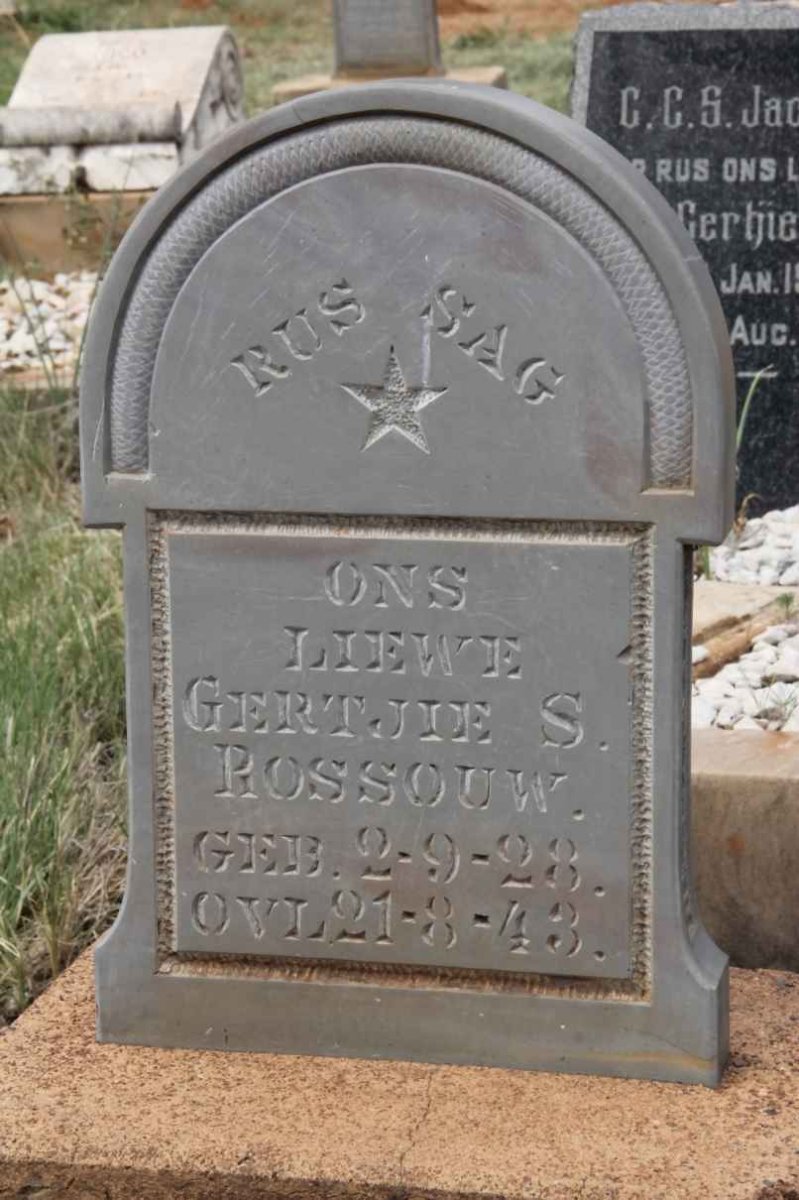 ROSSOUW Gertjie S. 1928-1943