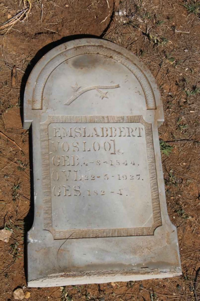 SLABBERT E.M. nee VOSLOO 1844-1927