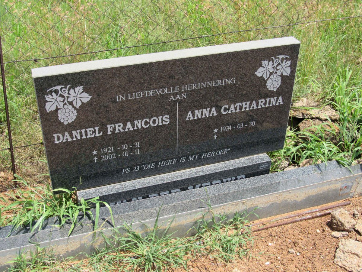 MERWE Daniel Francois, van der 1921-2002 &amp; Anna Catharina 1924-