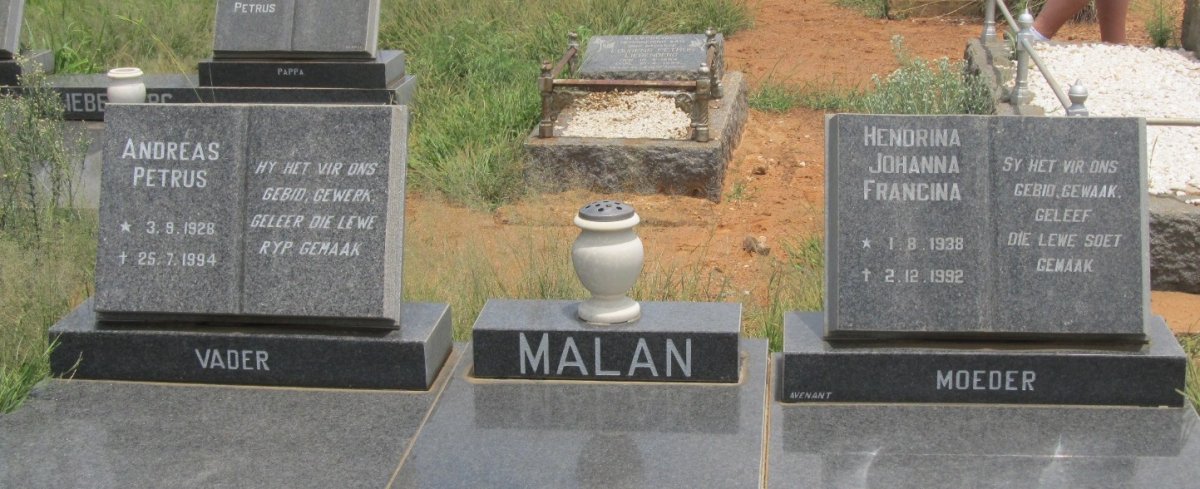 MALAN Andreas Petrus 1928-1994 &amp; Hendrina Johanna Francina 1938-1992