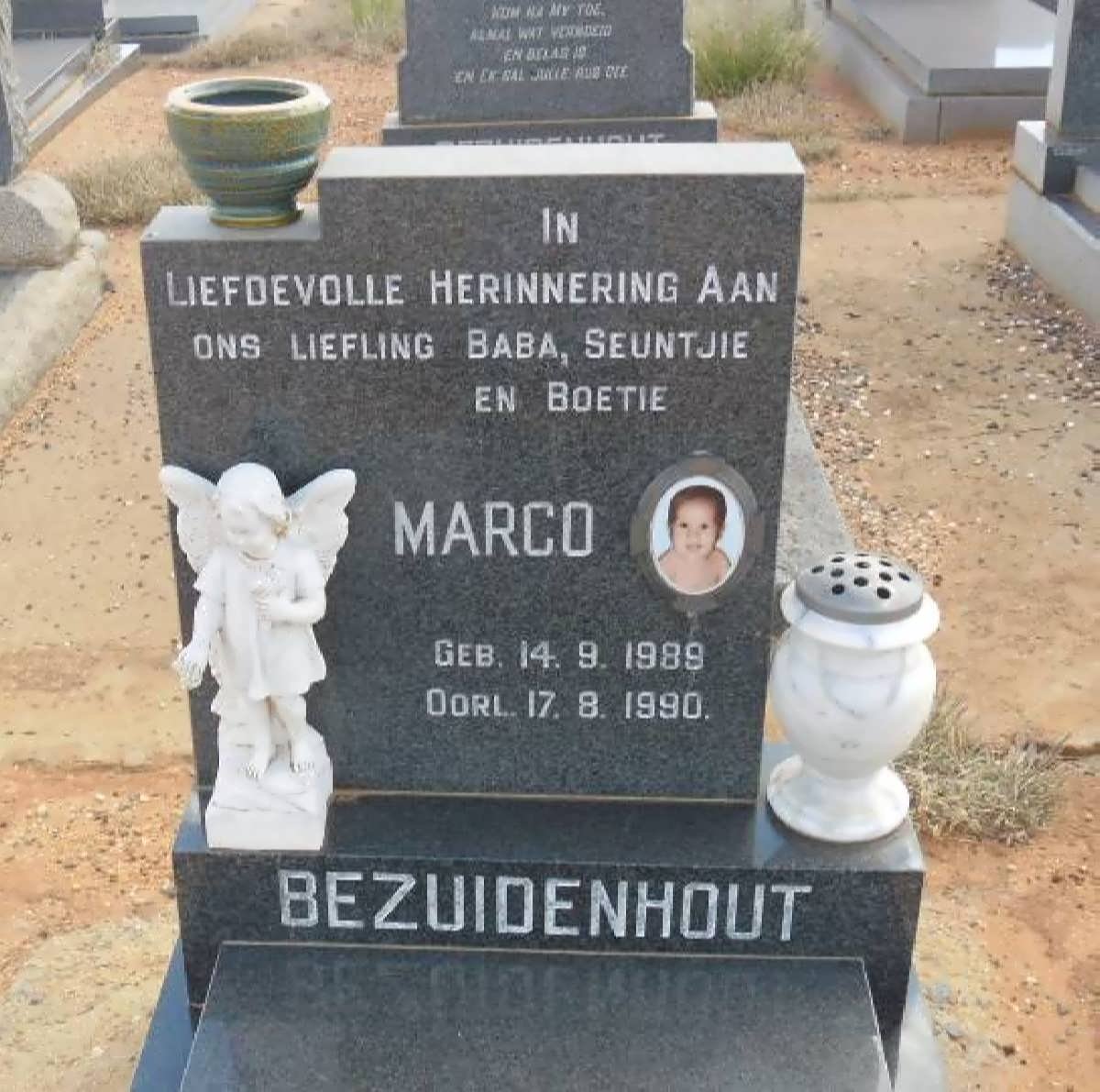 BEZUIDENHOUT Marco 1989-1990