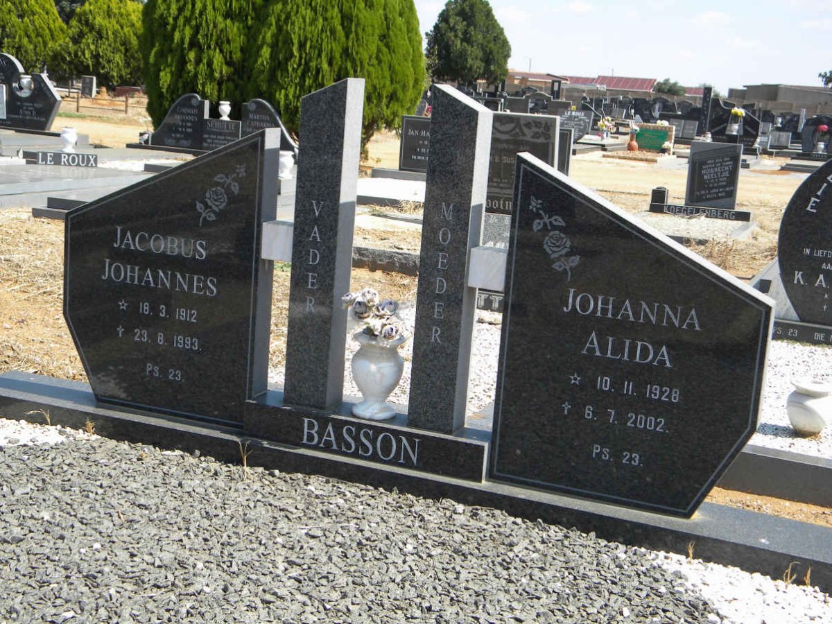 BASSON Jacobus Johannes 1912-1993 &amp; Johanna Alida 1928-2002