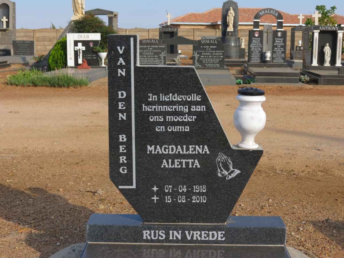 BERG Magdalena Aletta, van den 1918-2010