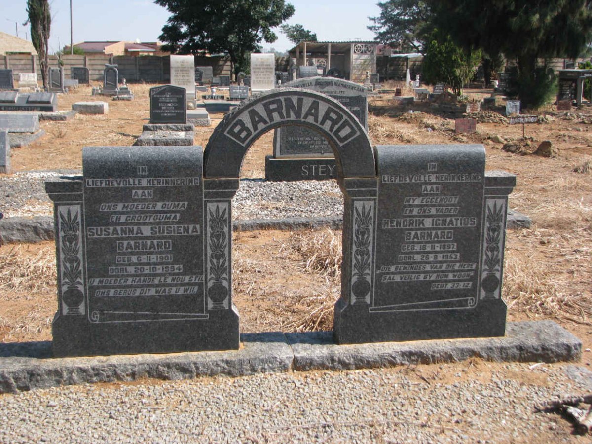 BARNARD Hendrik Ignatius 1897-1953 &amp; Susanna Susiena 1901-1994