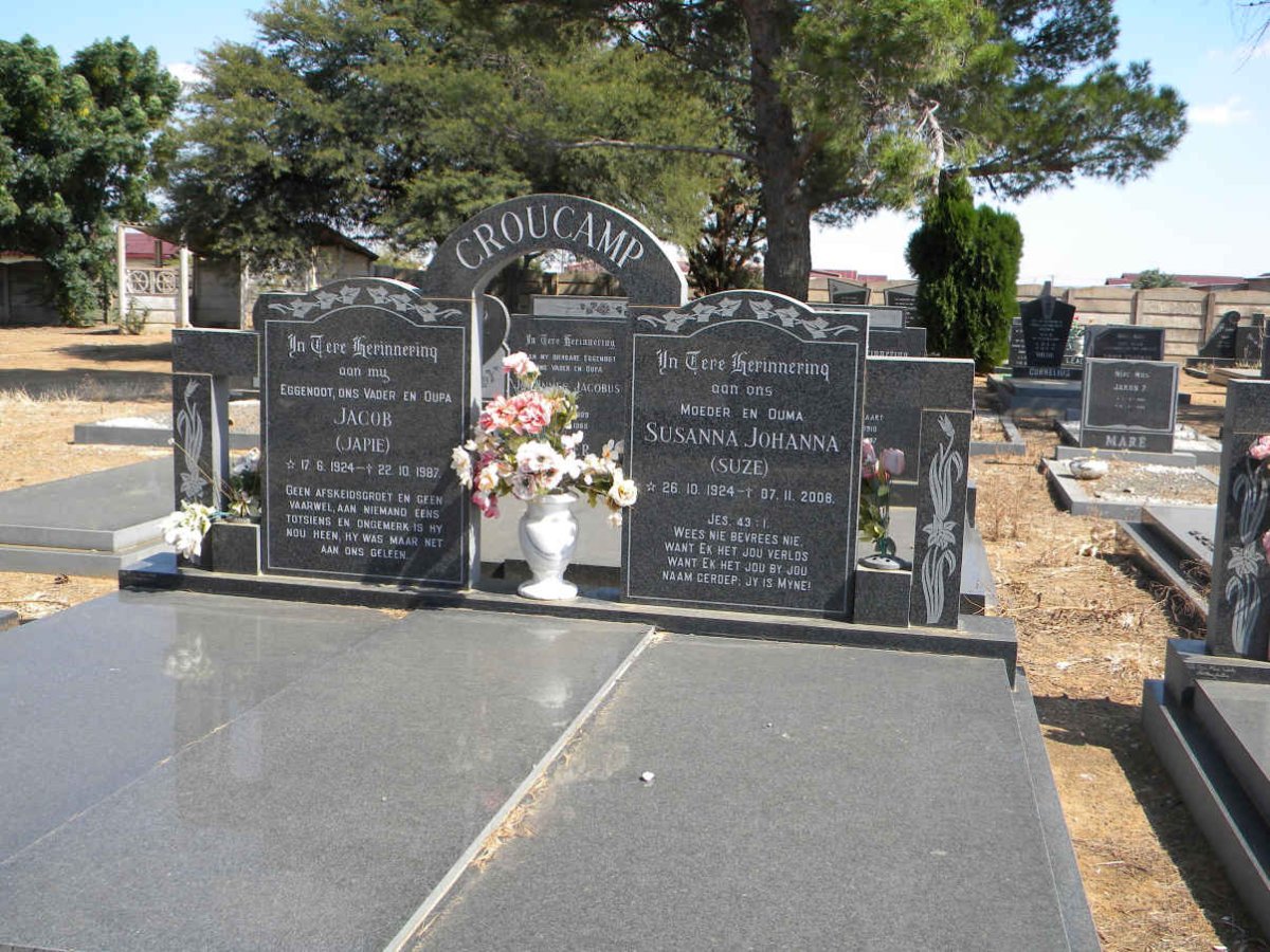 CROUCAMP Jacob 1924-1987 &amp; Susannah Johanna 1924-2008