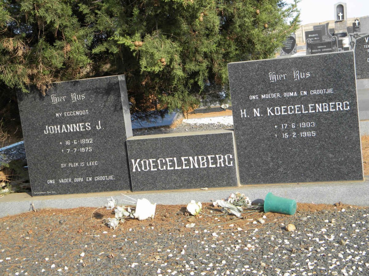 KOEGELENBERG Johannes J. 1892-1975 &amp; H.N. 1903-1985