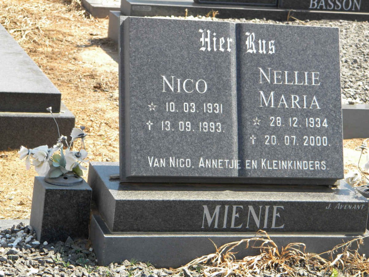 MIENIE Nico 1931-1993 &amp; Nellie Maria 1934-2000