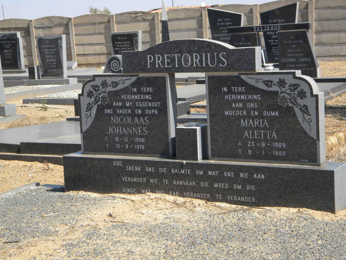 PRETORIUS Nicolaas Johannes 1906-1978 &amp; Maria Aletta 1909-1980