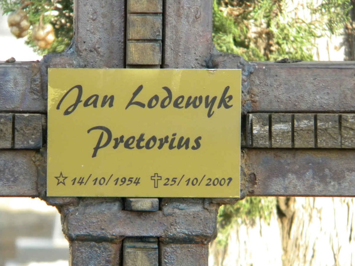 PRETORIUS Jan Lodewyk 1954-2007