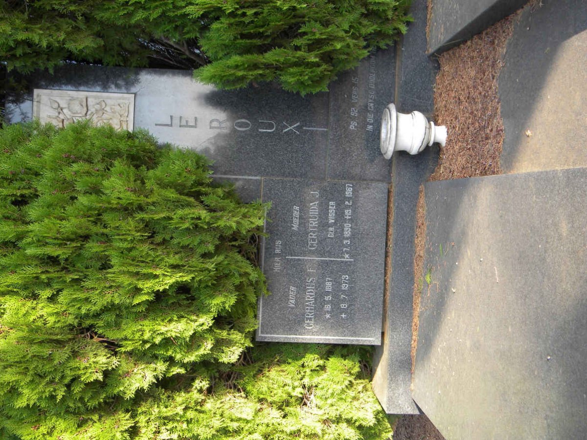 ROUX Gerhardus F., le 1887-1973 &amp; Gertruida J. VISSER 1890-1967