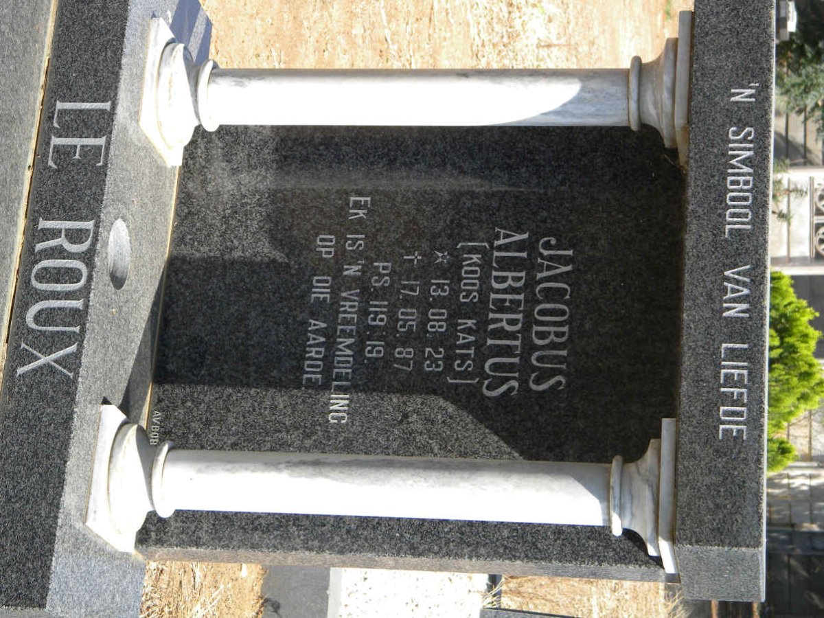 ROUX Jacobus Albertus, le 1923-1987