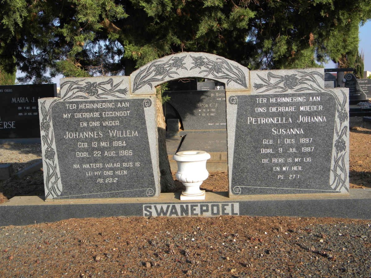 SWANEPOEL Johannes Willem 1894-1965 &amp; Petronella Johanna Susanna 1897-1987