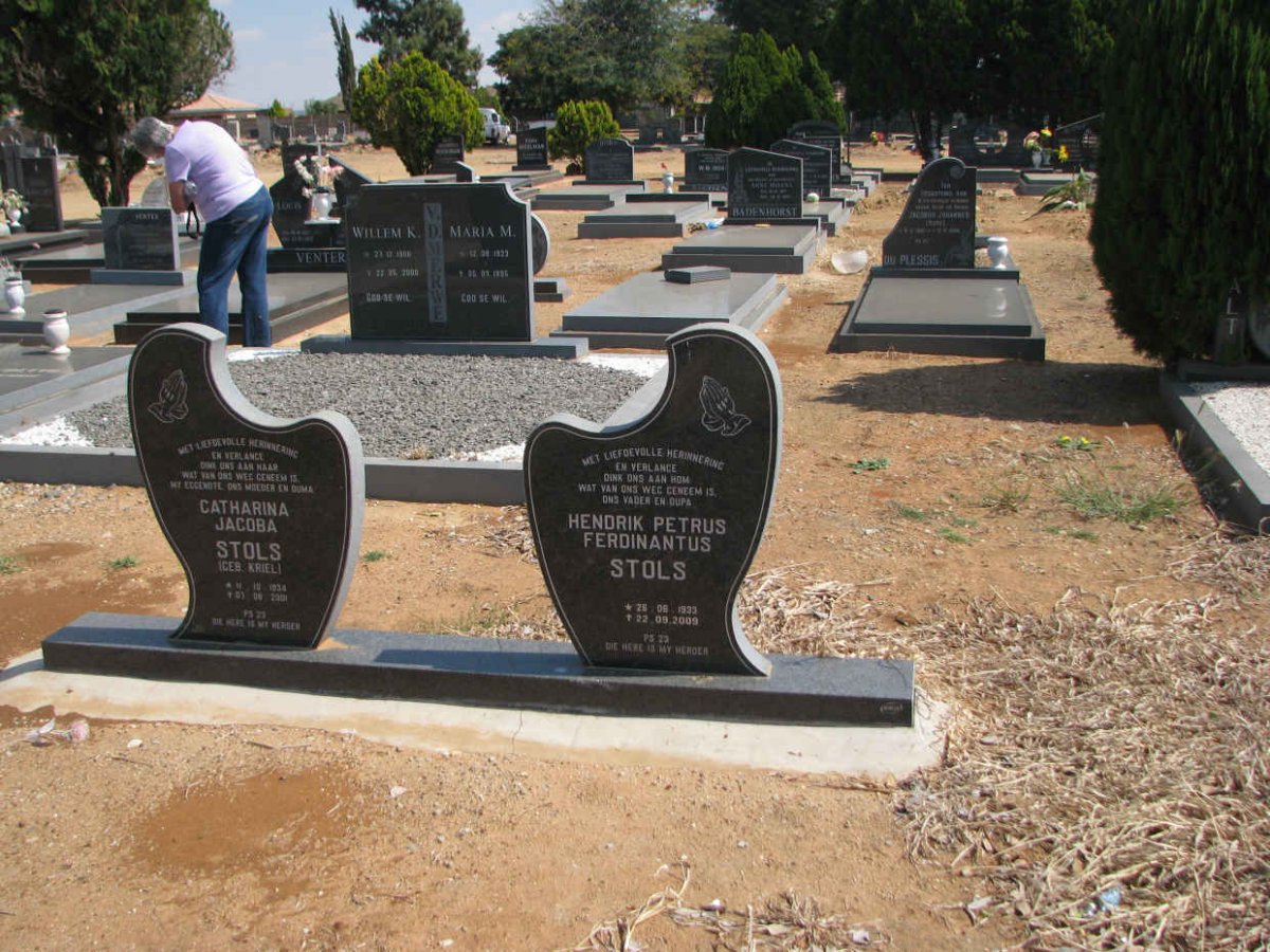 STOLS Hendrik Petrus Ferdinantus 1933-2009 &amp; Catharina Jacoba KRIEL 1934-2001