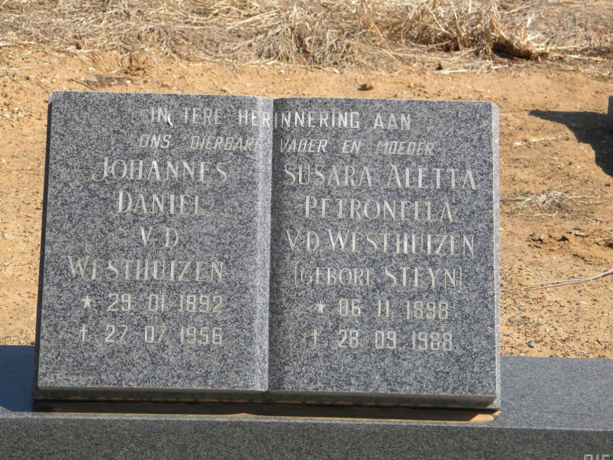 WESTHUIZEN Johannes Daniel, v.d. 1892-1956 &amp; Susara Aletta Petronella STEYN 1898-1988