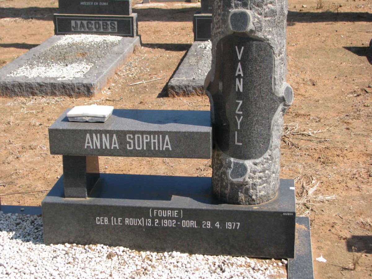 ZYL Anna Sophia, van formerly FOURIE nee LE ROUX 1902-1977