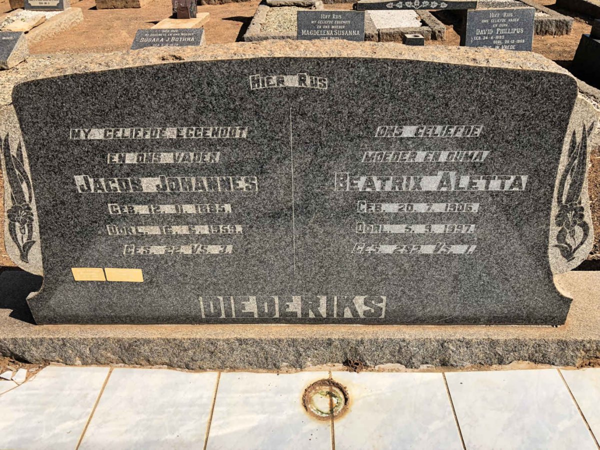 DIEDERIKS Jacob Johannes 1885-1959 &amp; Beatrix Aletta 1906-1997
