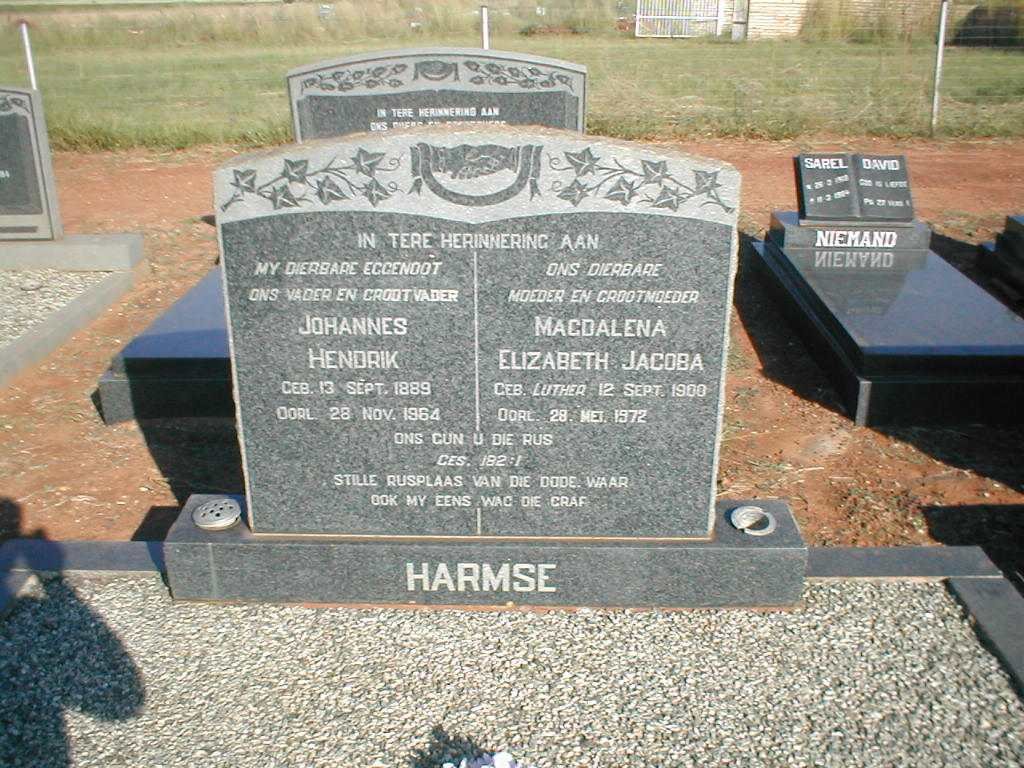 HARMSE Johannes Hendrik 1889-1964 &amp; Magdalena Elizabeth Jacoba LUTHER 1900-1972