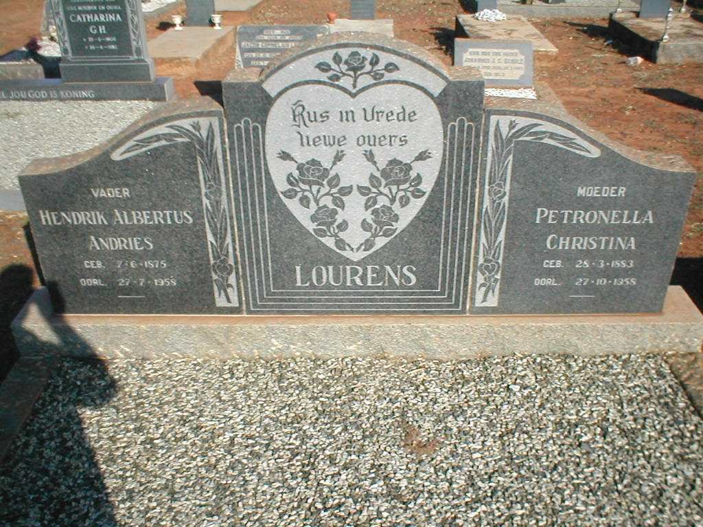 LOURENS Hendrik Albertus Andries 1875-1958 &amp; Petronella Christina 1883-1958