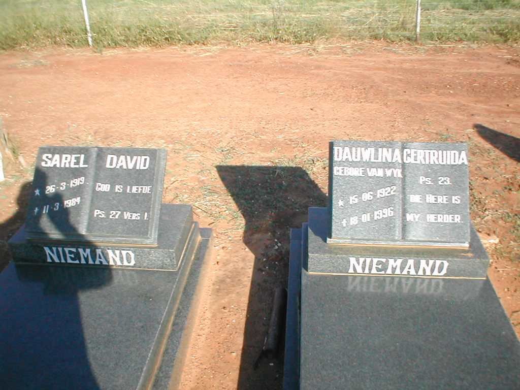 NIEMAND Sarel David 1919-1984 &amp;  Dauwlina Gertruda VAN WYK 1922-1996