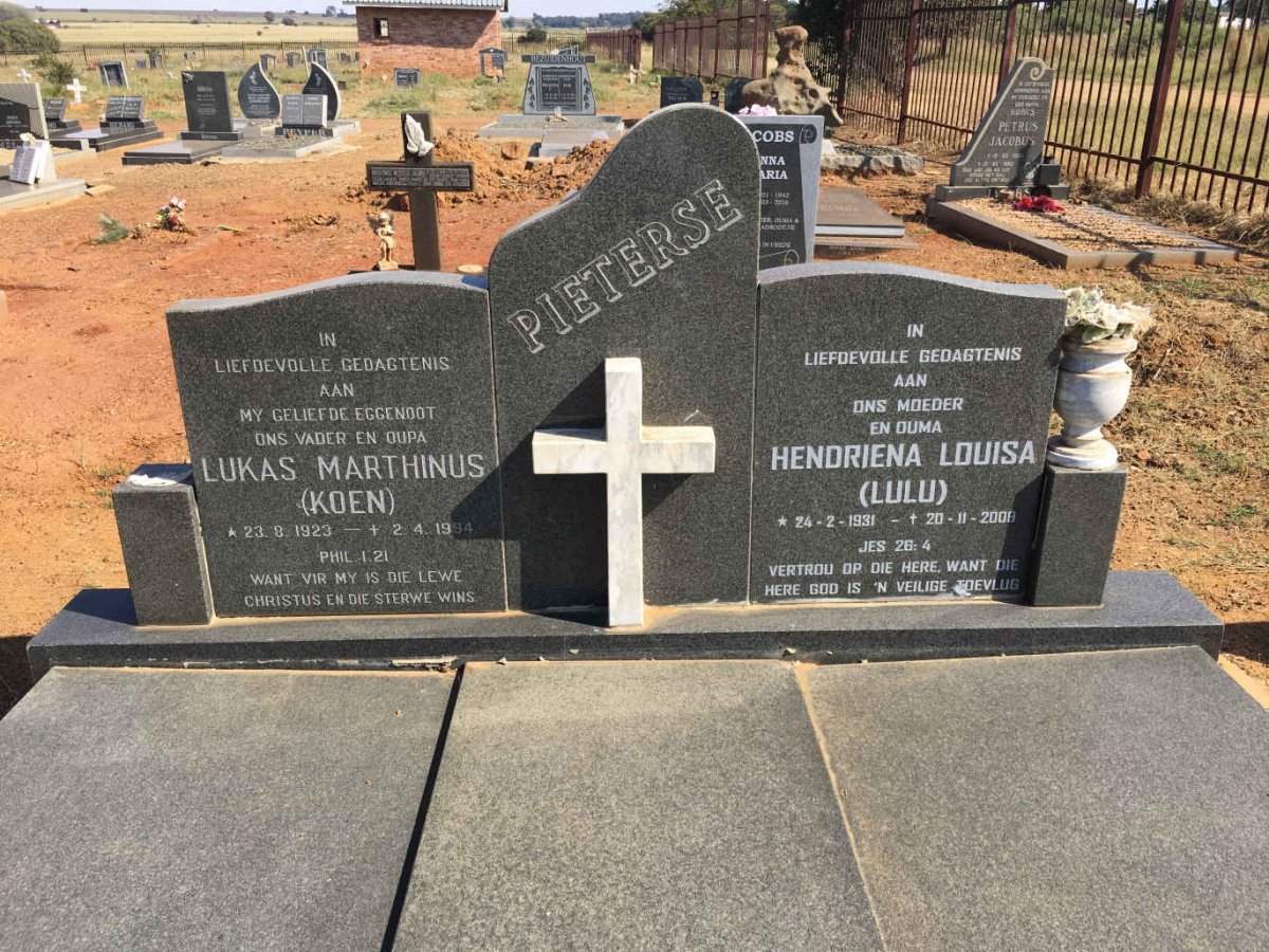 PIETERSE Lukas Marthinus 1923-1994 &amp; Hendriena Louisa 1931-2009
