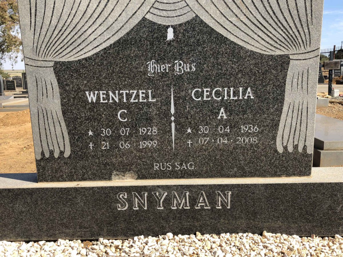 SNYMAN Wentzel C. 1928-1999 &amp; Cecilia A. 1936-2008