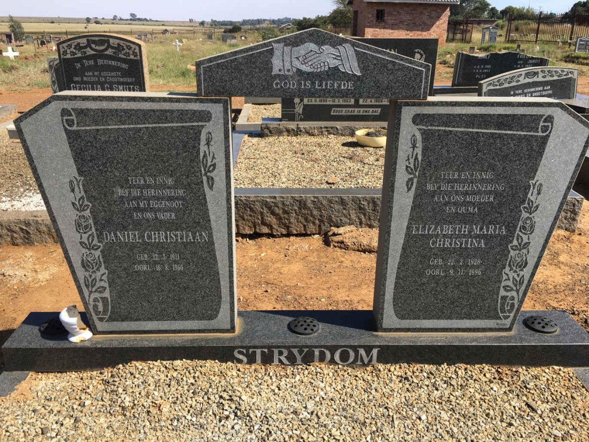 STRYDOM Daniel Christiaan 1921-1966 &amp; Elizabeth Maria Christina 1928-1996