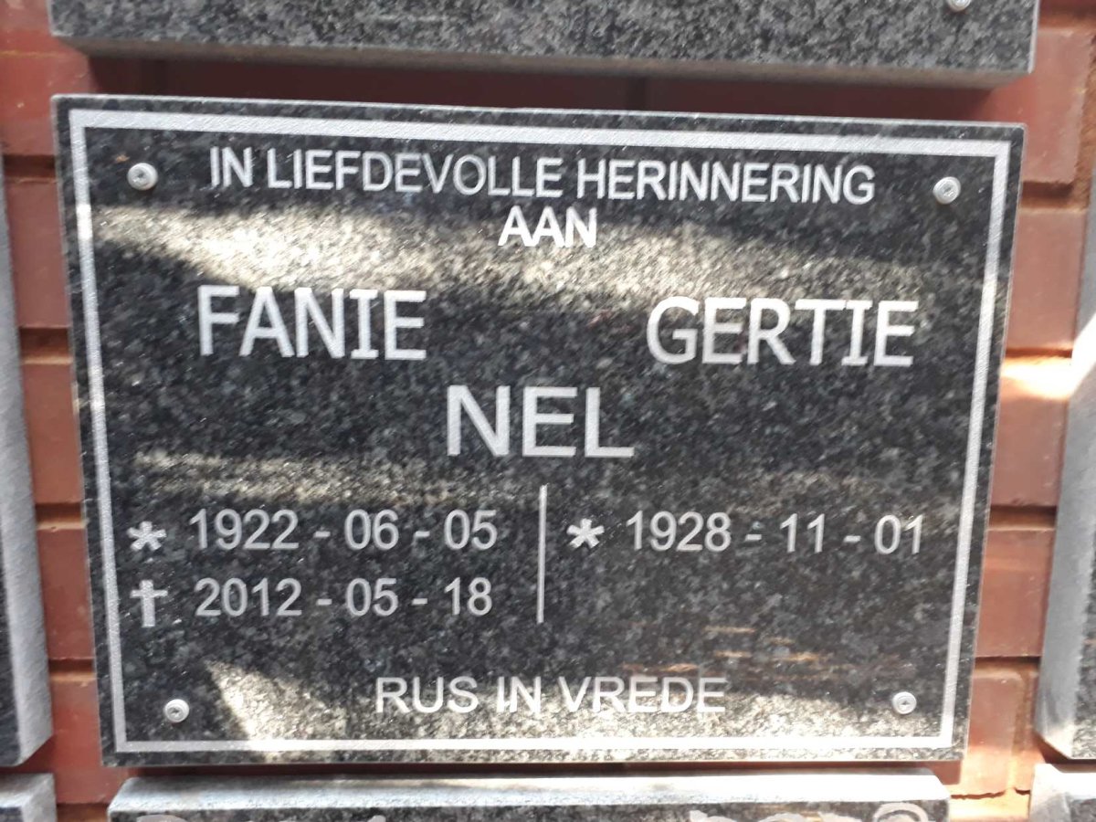 NEL Fanie 1922-2012 &amp; Gertie 1928-