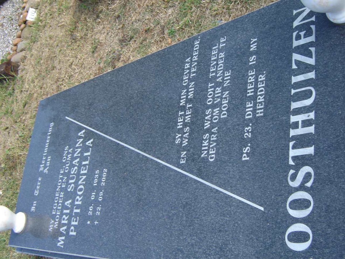 OOSTHUIZEN Maria Susanna Petronella 1935-2002
