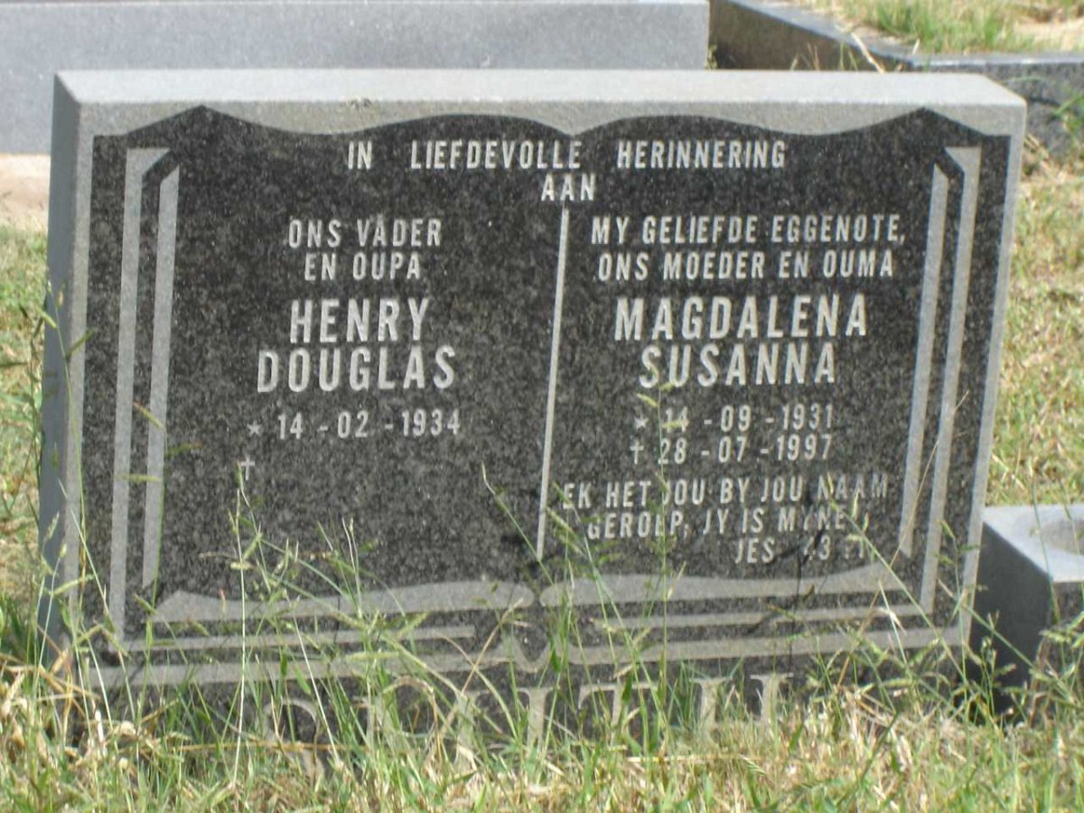 SMITH Henry Douglas 1934- &amp; Magdalena Susanna 1931-1997