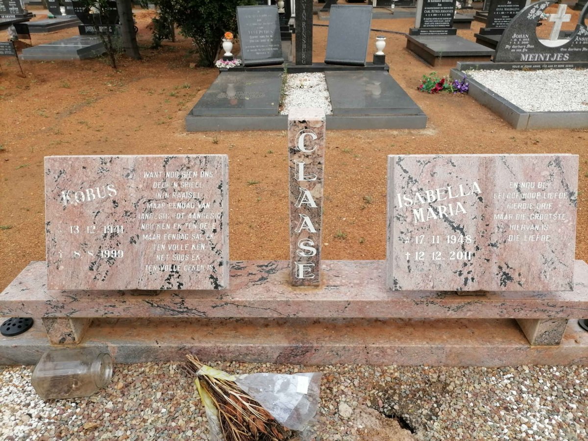 CLAASE Kobus 1941-1999 &amp; Isabella Maria 1948-2011