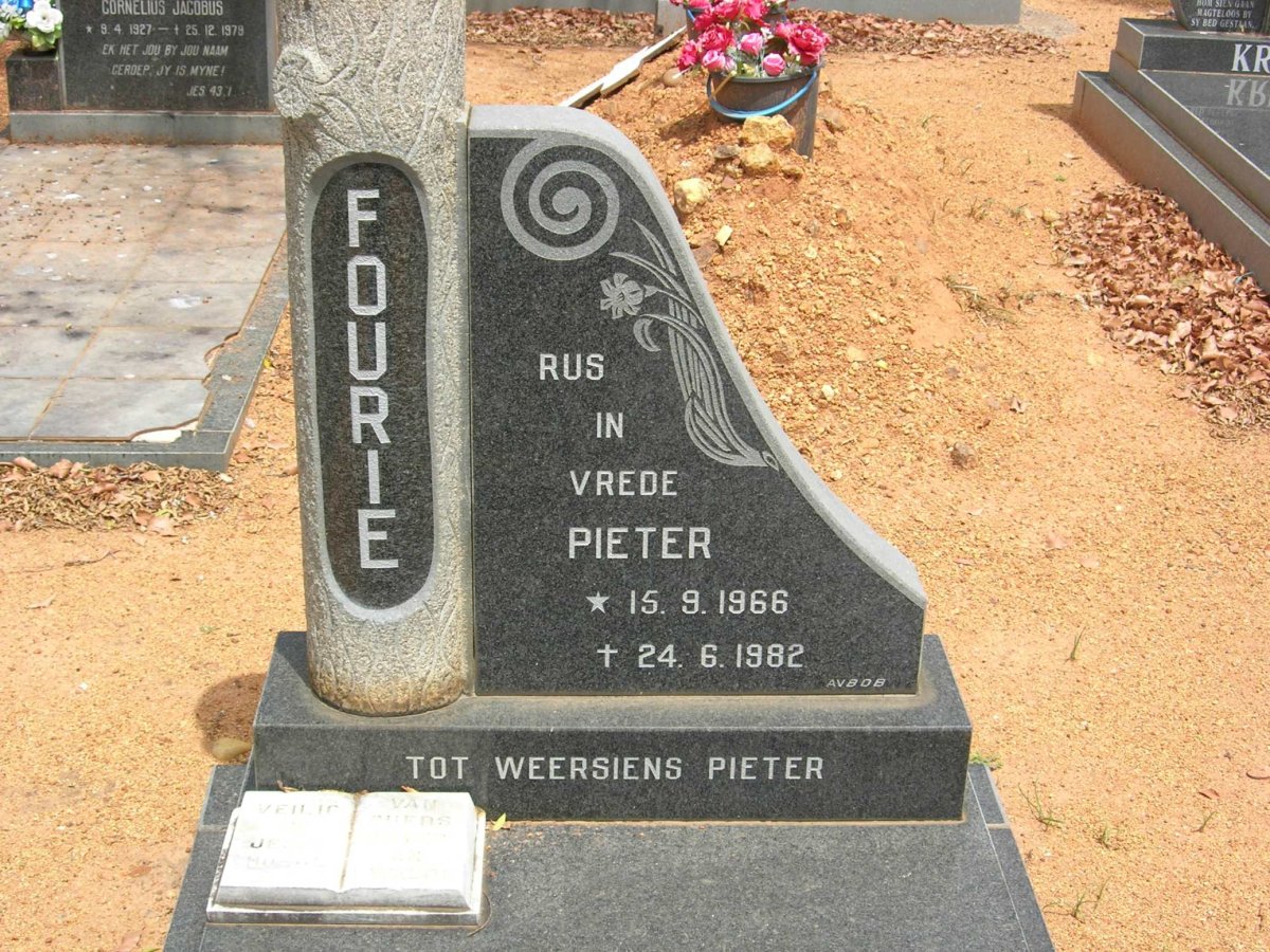 FOURIE Pieter 1966-1982