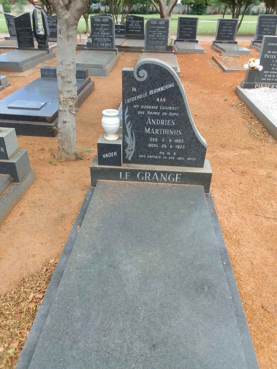 GRANGE Andries Marthinus, le 1903-1977 &amp; Martha Maria Magdalena CLASE 1913-1996