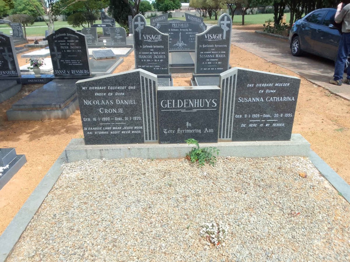 GELDENHUYS Nicolaas Daniël 1900-1970 &amp; Susanna Catharina 1909-1995