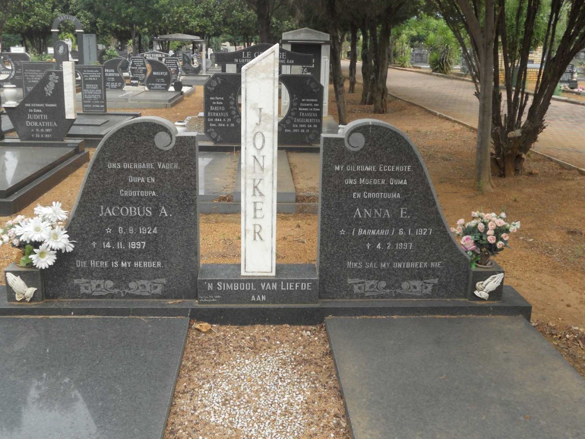 JONKER Jacobus A. 1924-1997 &amp; Anna E. BARNARD 1927-1997