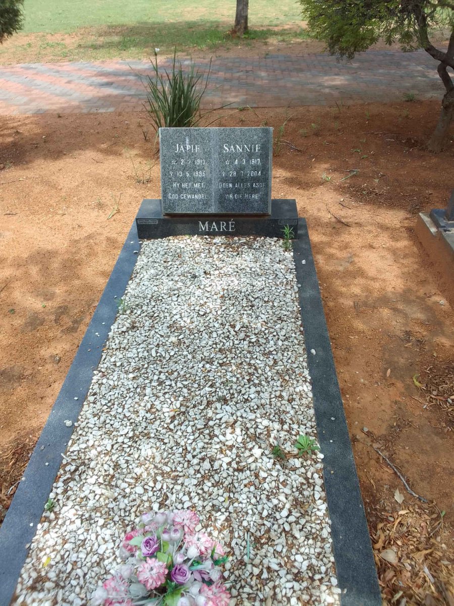 MARÉ Japie 1913-1995 &amp; Sannie 1917-2004